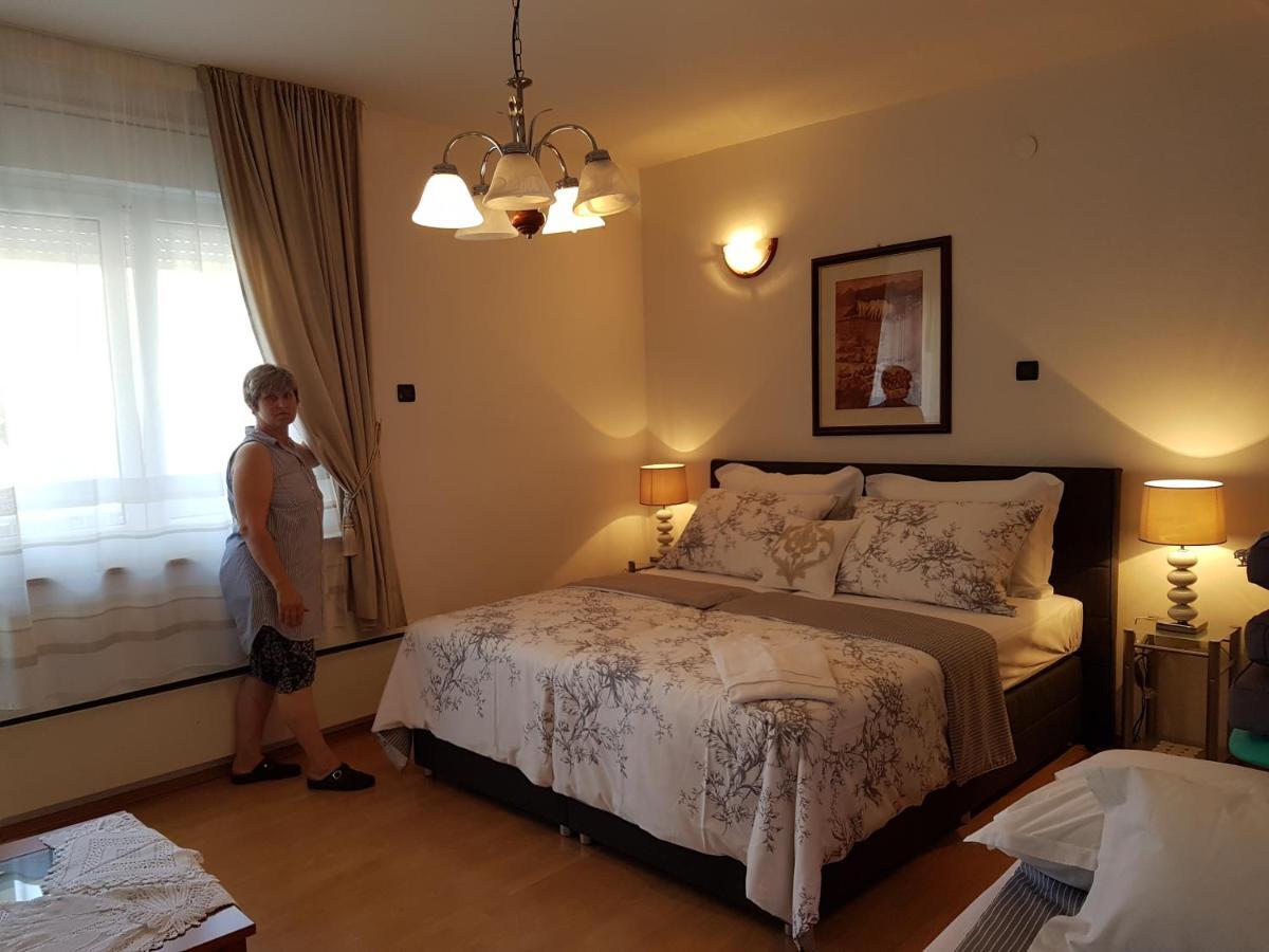 Apartman Iskra Split Buitenkant foto