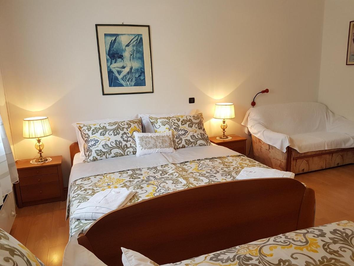 Apartman Iskra Split Buitenkant foto