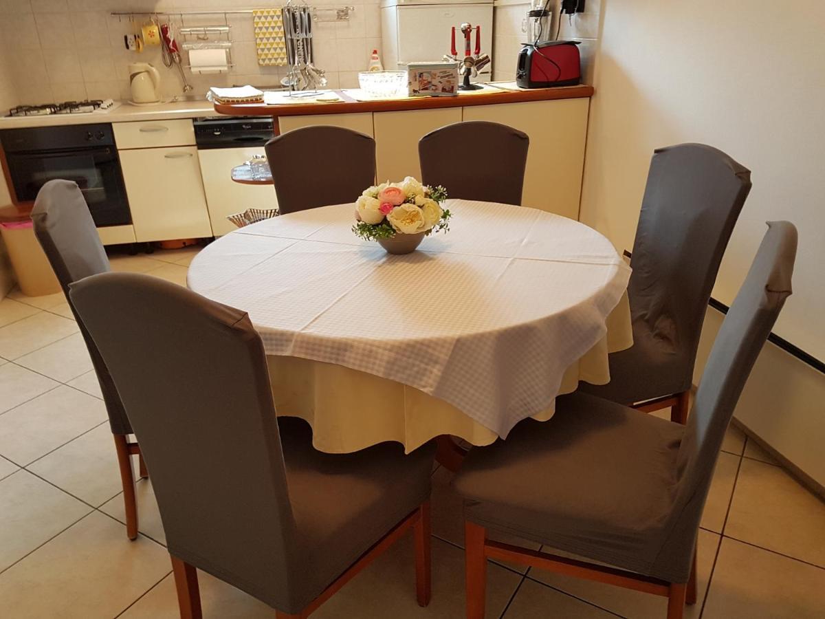 Apartman Iskra Split Buitenkant foto
